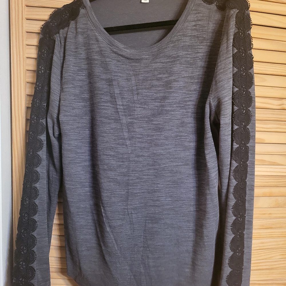 long sleeve shirt